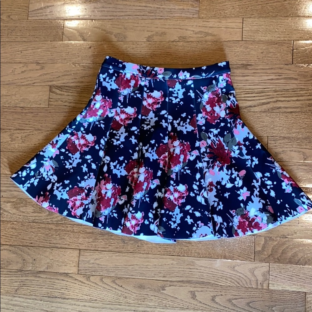 High Waisted Abercrombie Skirt